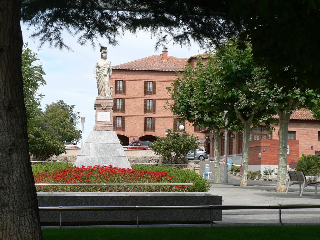 Parador De Calahorra Dış mekan fotoğraf