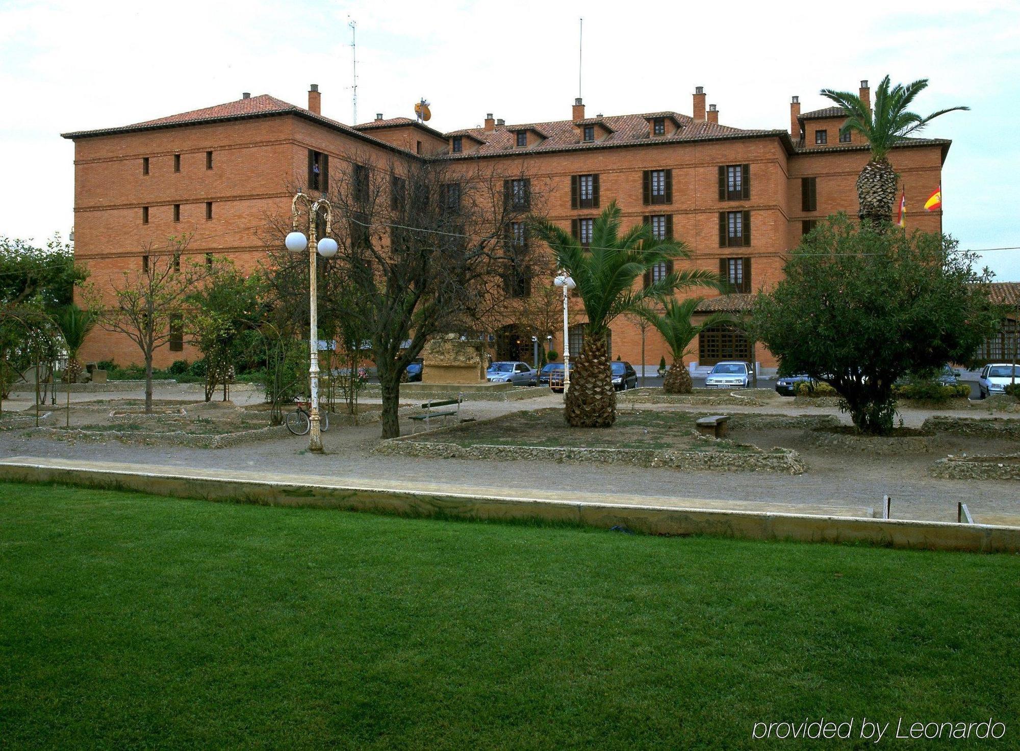 Parador De Calahorra Dış mekan fotoğraf